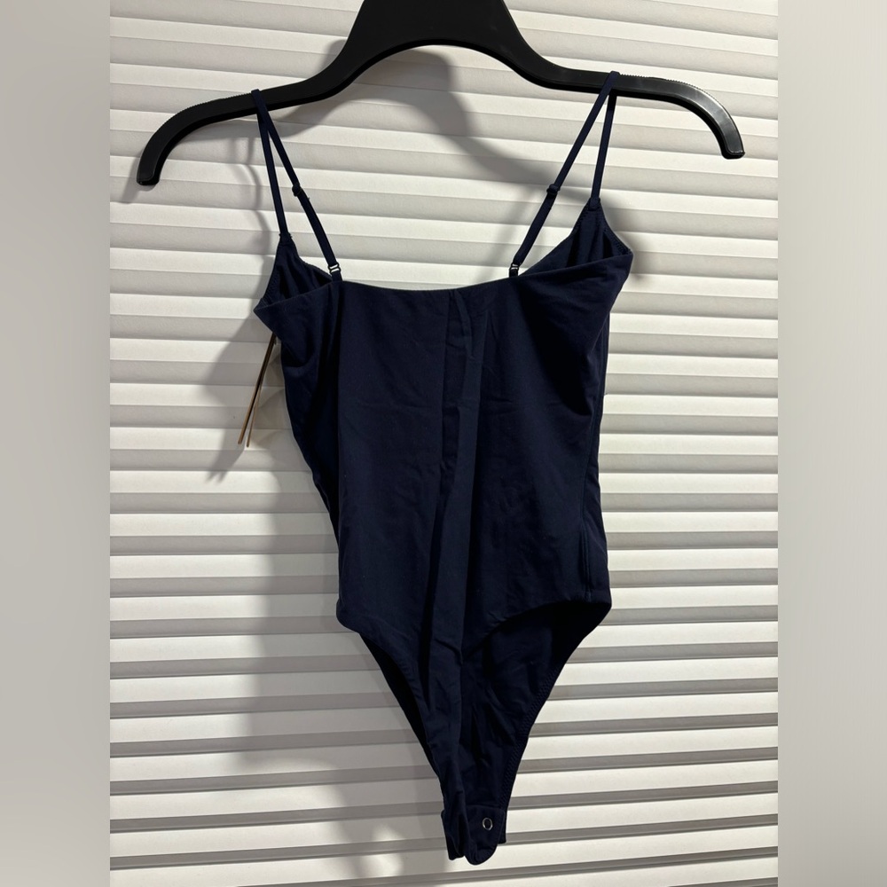 Skims bodysuit - Picture 3 of 5